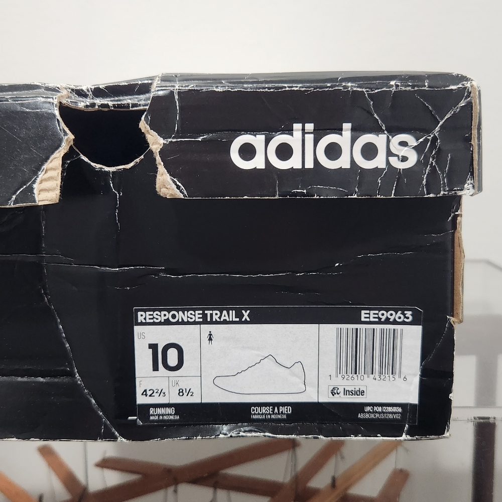 Adidas Response Trail X Maroon 10 - Picture 5 of 5